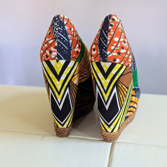 Aldo Multicolor Geometric Wedge Heels Size 38 (US 7.5–8) - Picture 3 of 7